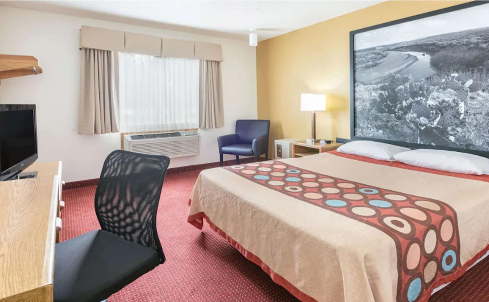 Super 8 By Wyndham Grapevine/Dfw Airport Northwest Hotel Buitenkant foto